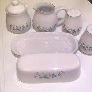Stoneware Accessory Set